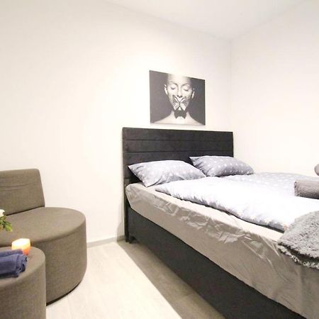 Comfortable Rooms In Akh Area Відень Екстер'єр фото