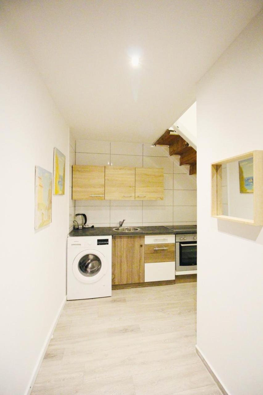 Comfortable Rooms In Akh Area Відень Екстер'єр фото