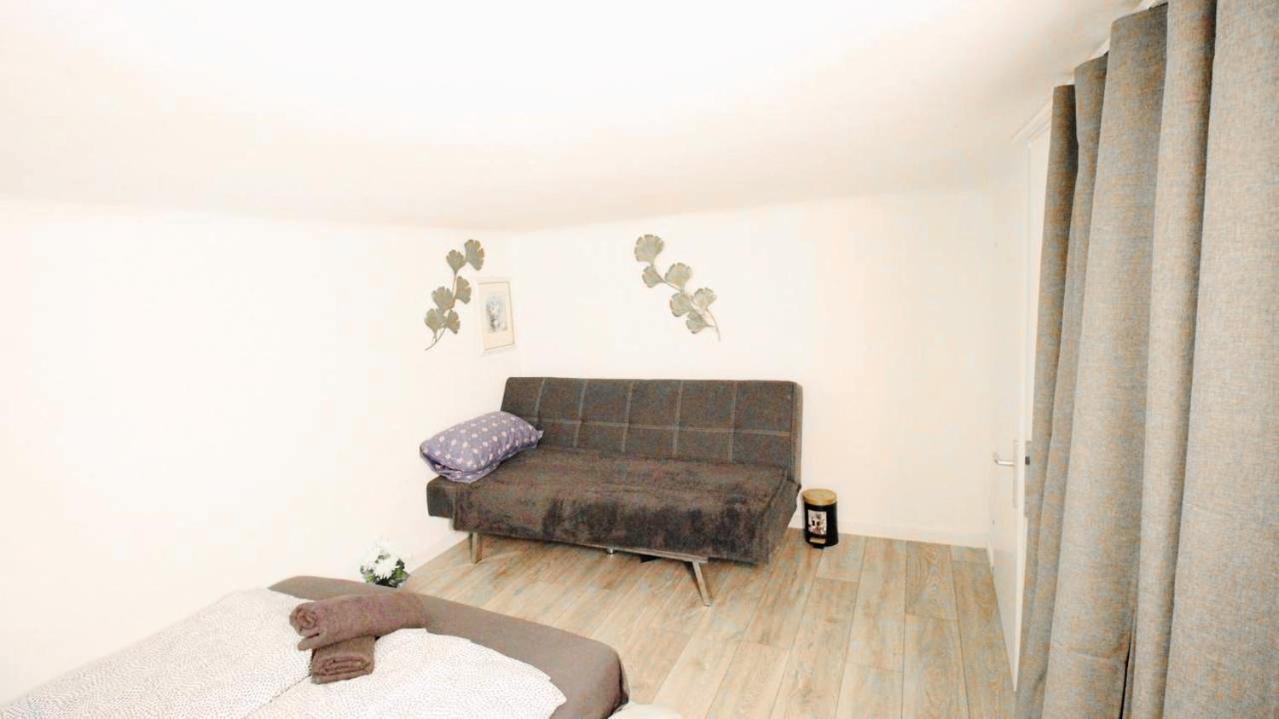 Comfortable Rooms In Akh Area Відень Екстер'єр фото