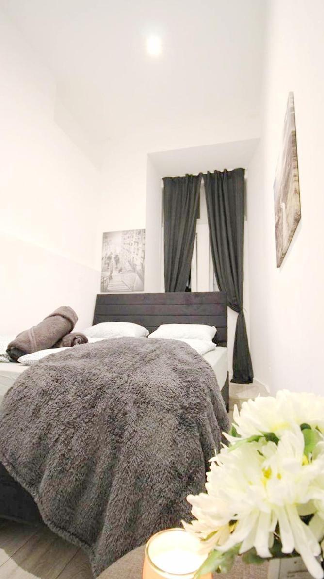 Comfortable Rooms In Akh Area Відень Екстер'єр фото