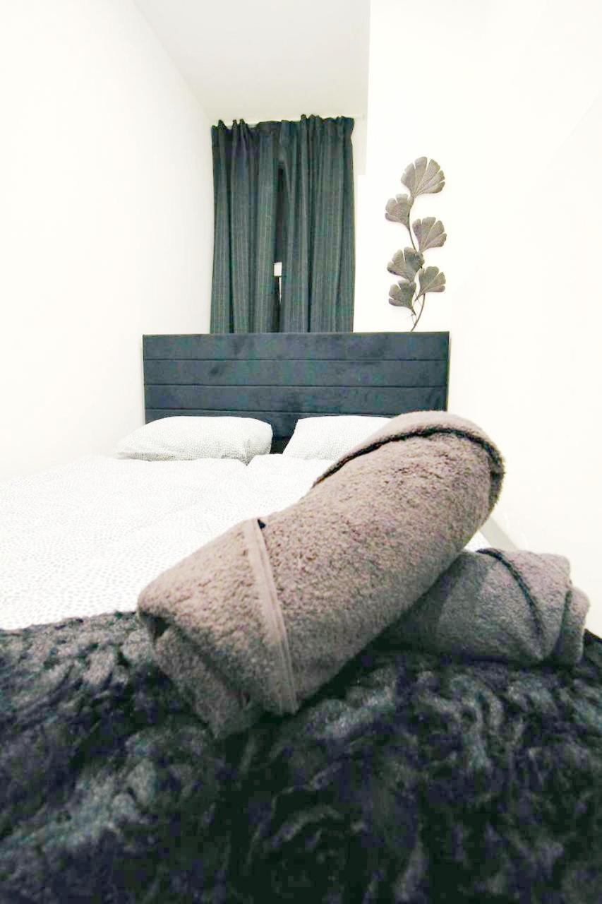 Comfortable Rooms In Akh Area Відень Екстер'єр фото
