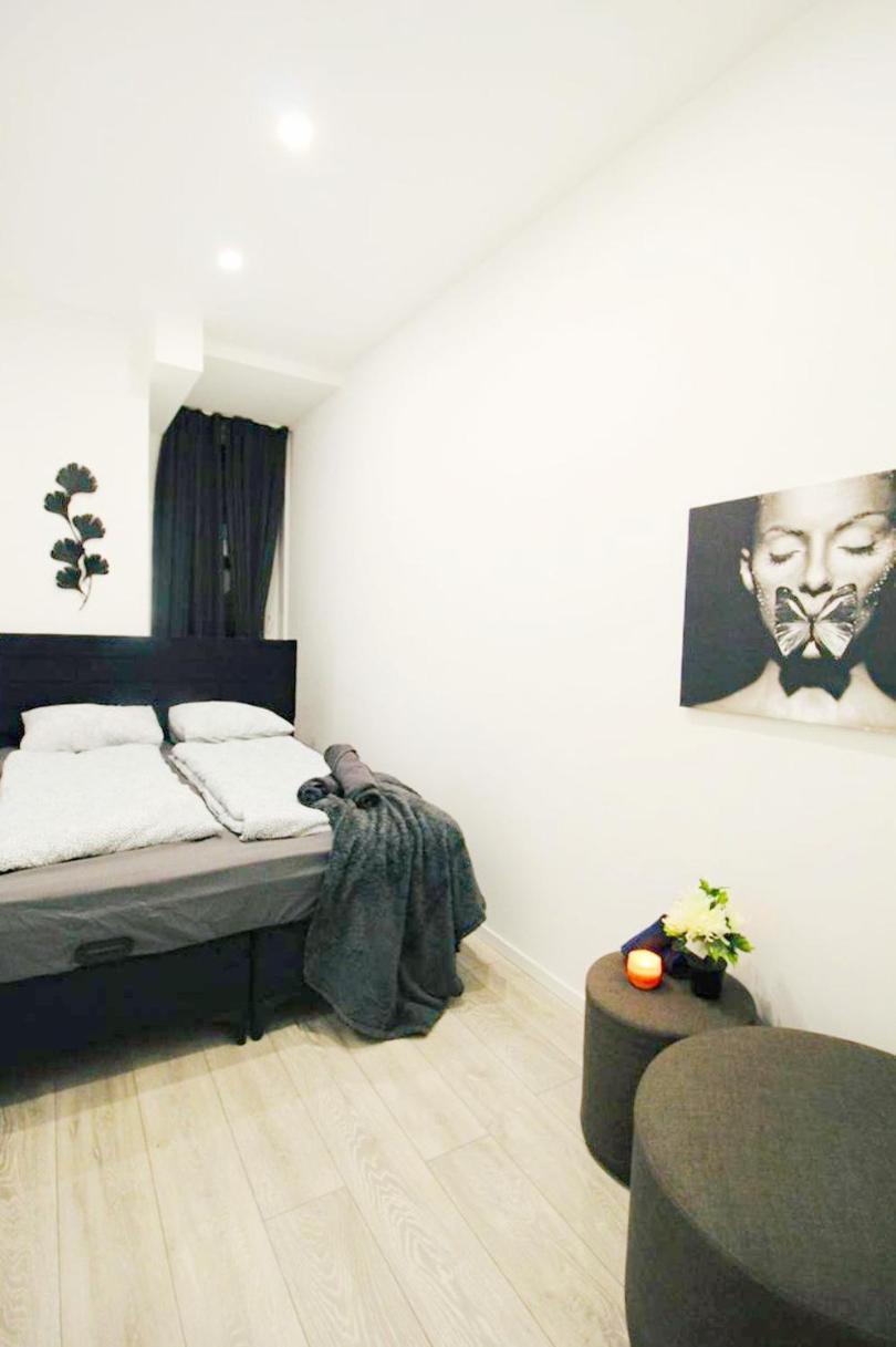 Comfortable Rooms In Akh Area Відень Екстер'єр фото